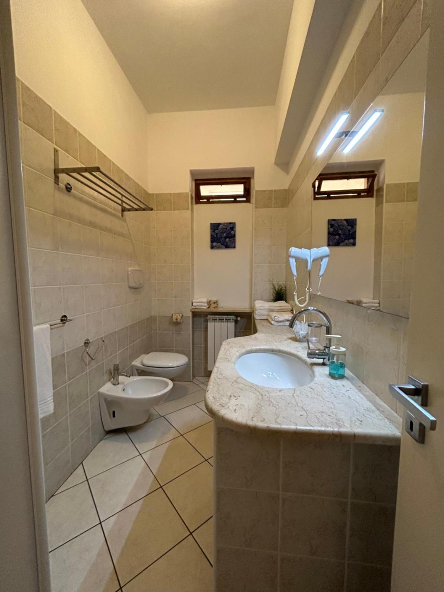 Bed and breakfast Arcobaleno Tropea Centro Extérieur photo