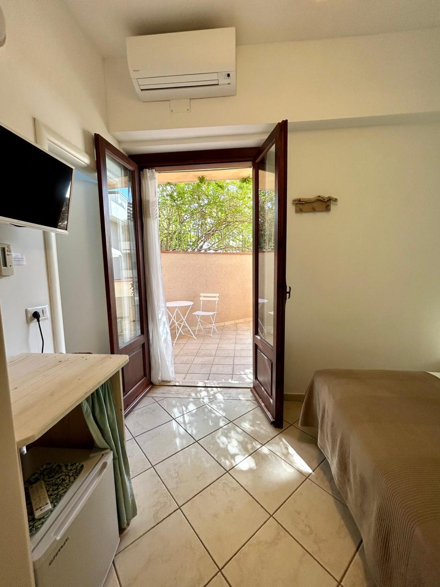 Bed and breakfast Arcobaleno Tropea Centro Extérieur photo